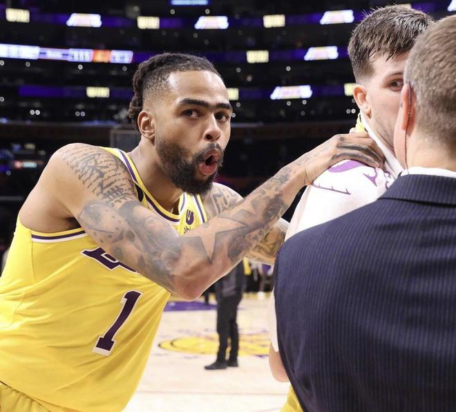 nba直播湖人vs雷霆_雷霆湖人直播视频_雷霆湖人比赛回放