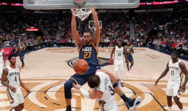 詹姆斯扣篮大赛几几年_nba全明星扣篮大赛詹姆斯_詹姆斯扣篮比赛视频