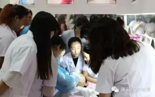 无锡美甲店_无锡化妆美甲学徒招聘_无锡美甲化妆
