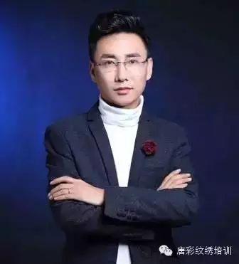 无锡化妆美甲学徒招聘_无锡美甲化妆_无锡美甲店