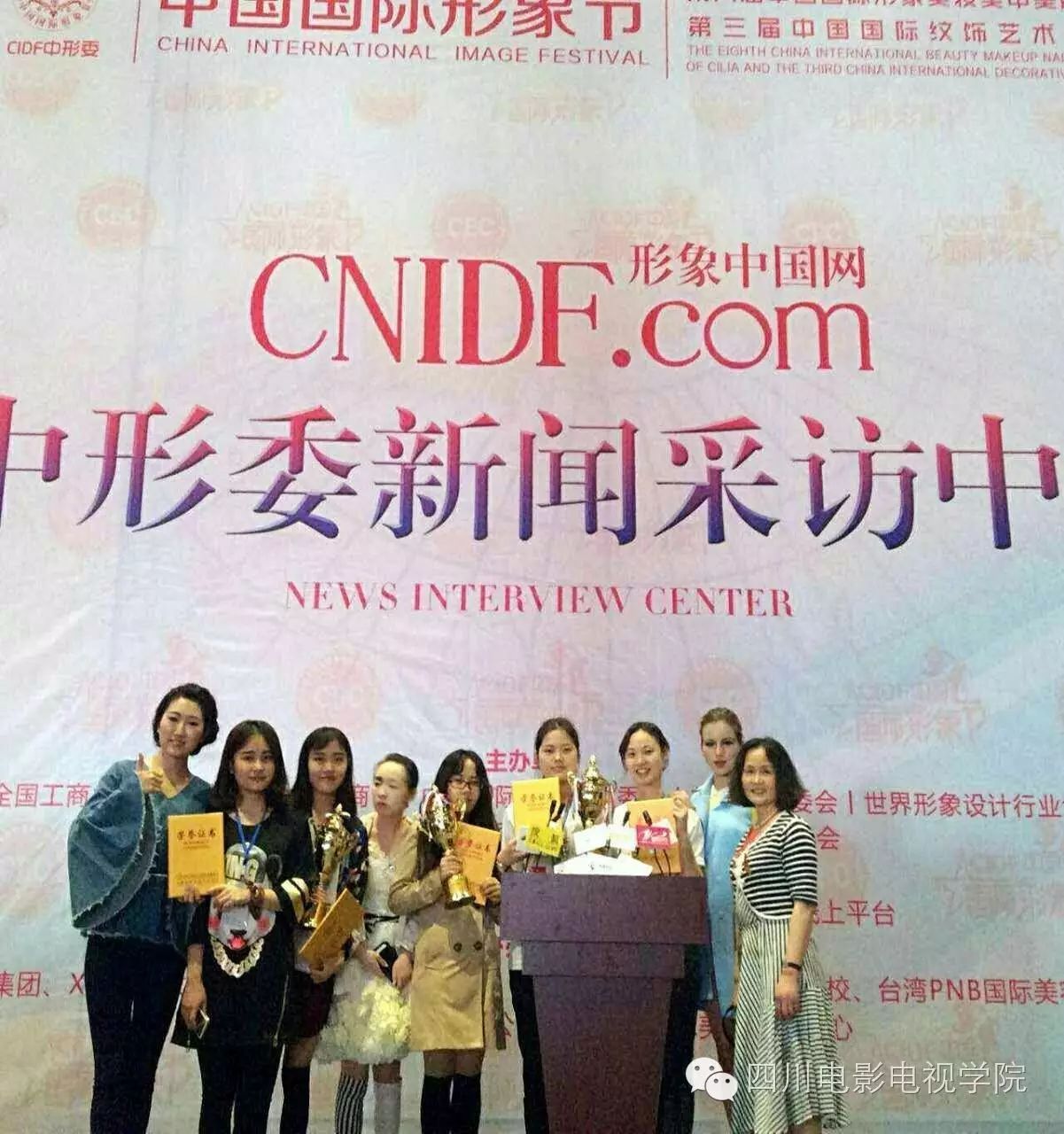无锡化妆美甲培训_无锡化妆美甲培训学校_无锡美甲化妆