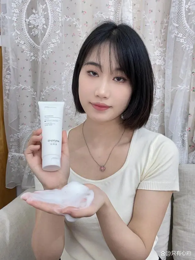 学生彩妆推荐_学生党彩妆品牌_适合学生党的彩妆牌子