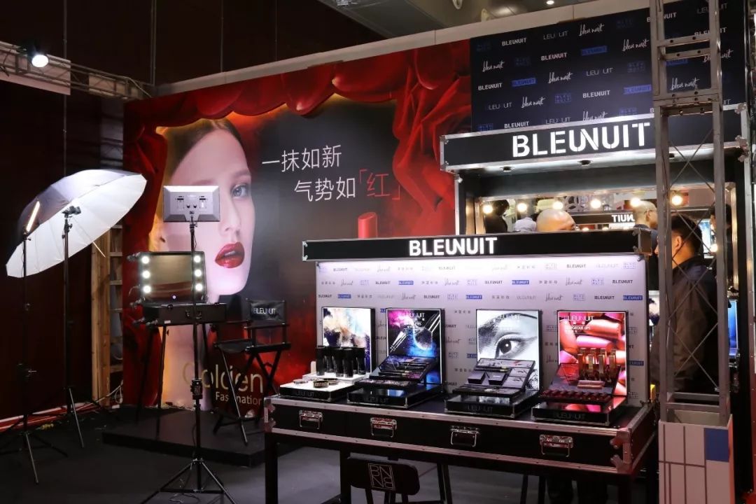 大连深蓝彩妆_大连深蓝国际是干啥的_大连深蓝装饰装修有限公司