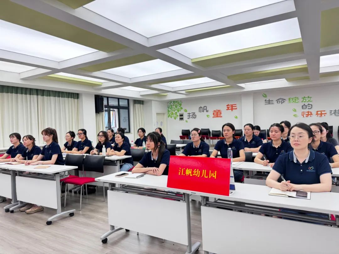 讲座教育家教师心得体会_教育家给教师讲座_教育家的讲座