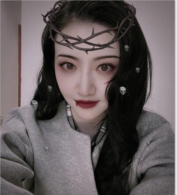 恶魔妆容图片_恶魔妆容图片简单_恶魔妆容图片女