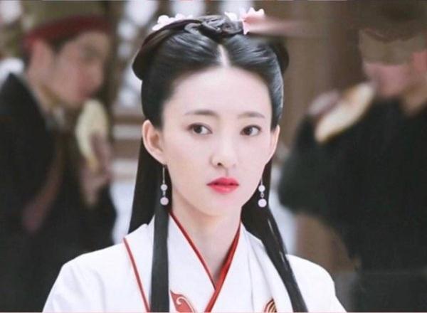 清纯女生妆容_清纯妆容少女头像_清纯少女妆容