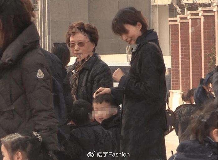 董卿化妆前后_董卿素颜照与化妆对比_董卿素颜照化妆照