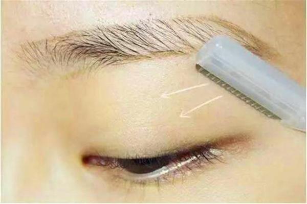 化妆好看的女生算美女吗_怎么化妆好看_化妆好看的人算好看吗