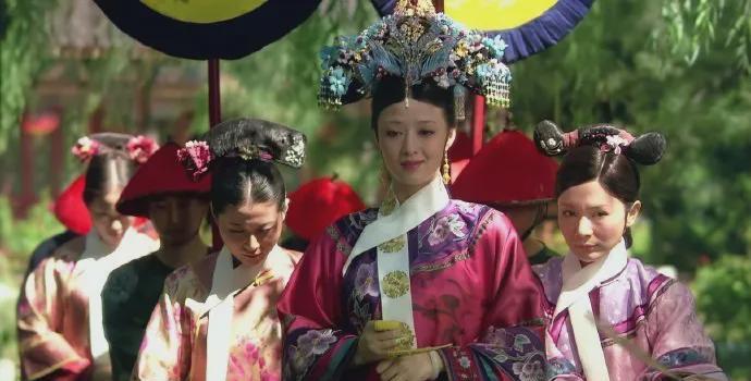 《甄嬛传》为何肤色如此真实?揭秘宫廷剧里的光影美学!(图5)