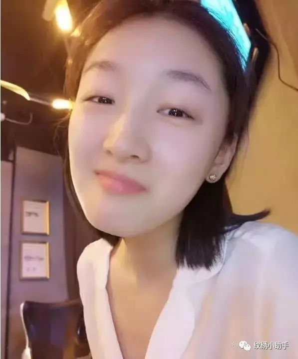内双化妆就肿_化妆眼睛肿了怎么办才能消肿_化妆消肿