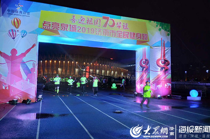 马拉松游泳冠军赛_马拉松游泳杯世界排名第几_10公里马拉松游泳世界杯