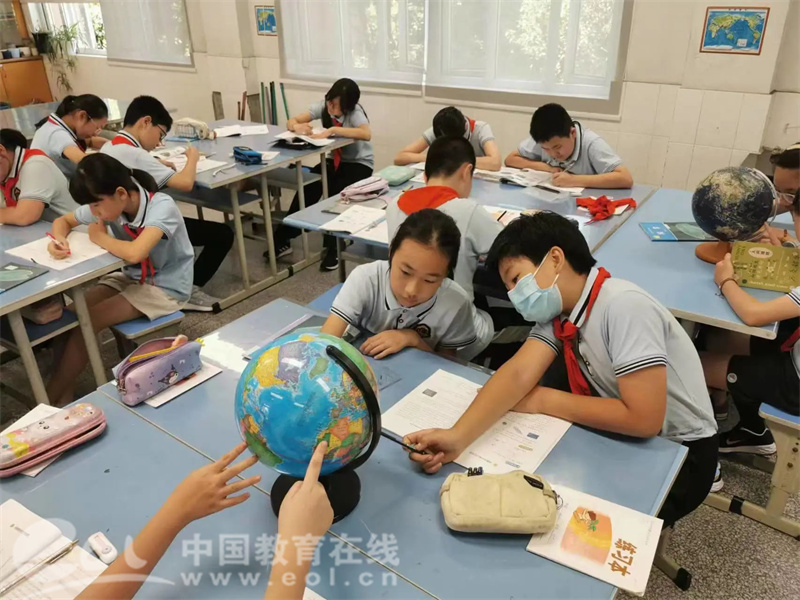 科技创新内容小学_科技小学创新内容简介_小学科技创新创意方案