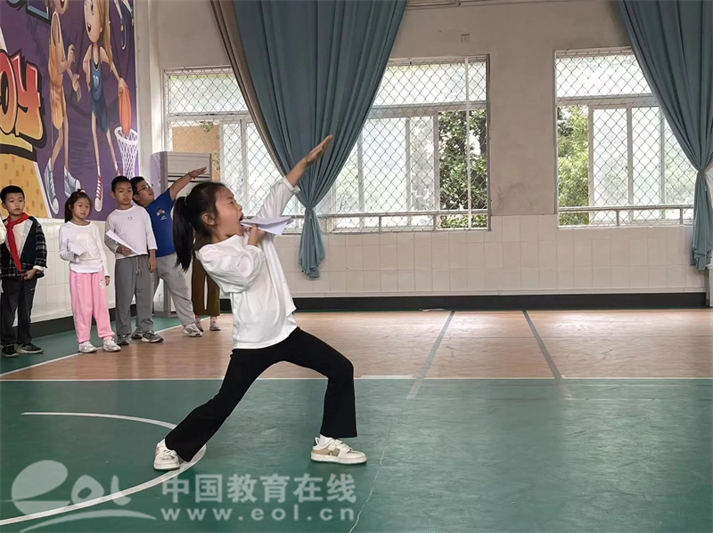 科技创新内容小学_科技小学创新内容简介_小学科技创新创意方案