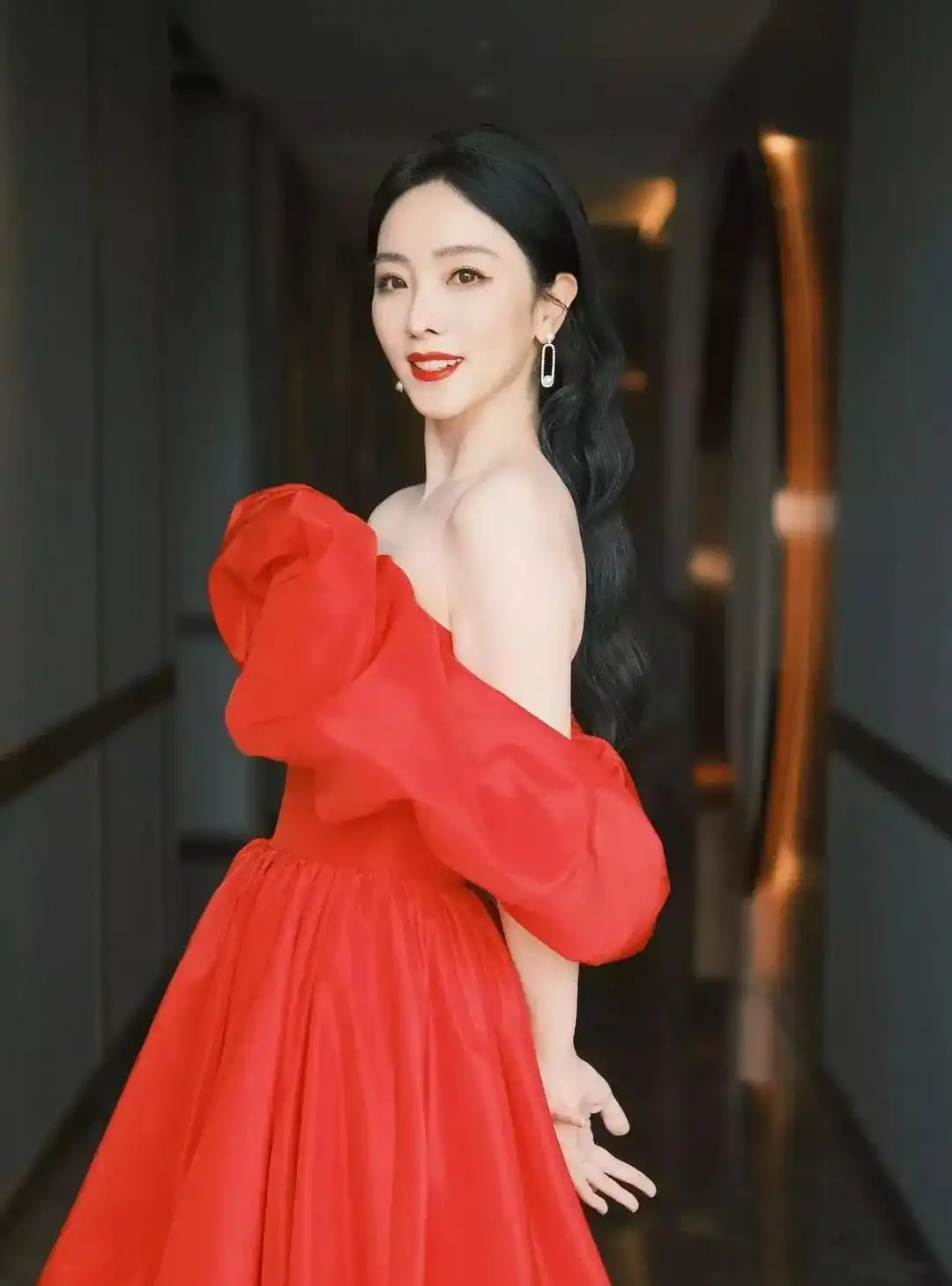 女主持人大赛视频_我爱世界杯女主持人 2025_2021世冠女主持人