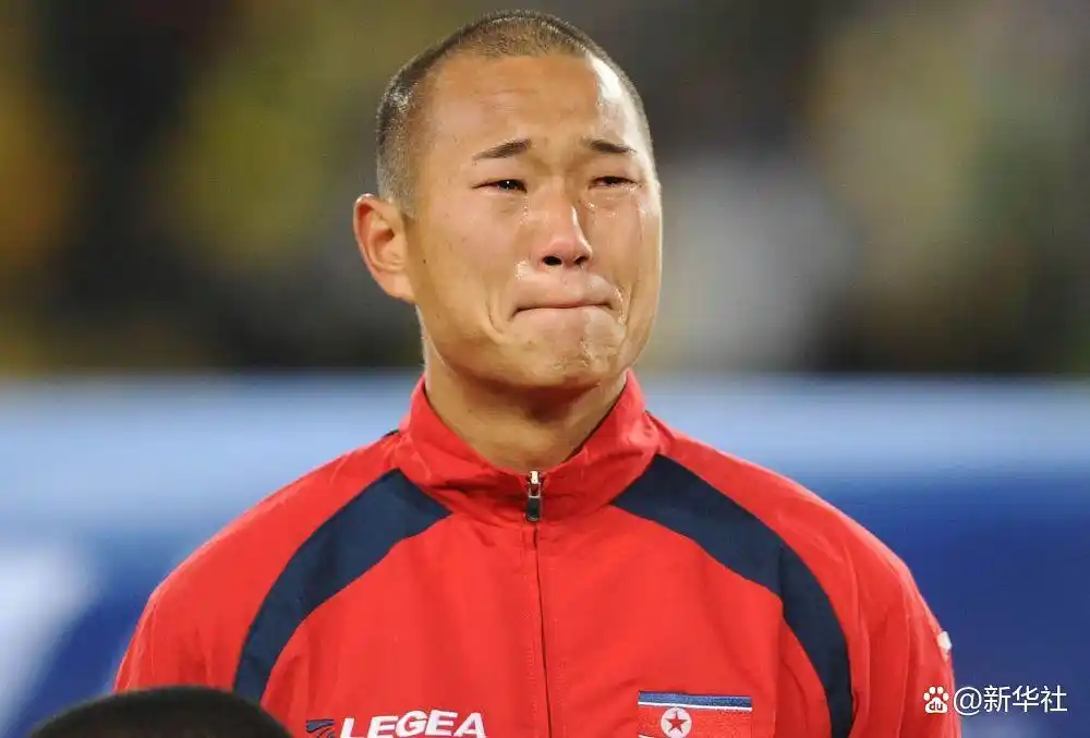 世界杯足球赛合影_世界足坛大合影_足球赛合照
