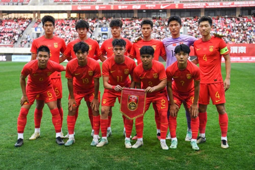 中国队勇夺世界杯2025-《中国队勇夺世界杯》