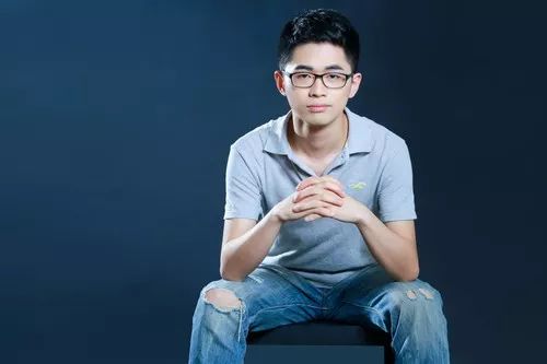 理工男的优缺点_两性情感类杂志_和理工男相处的体验